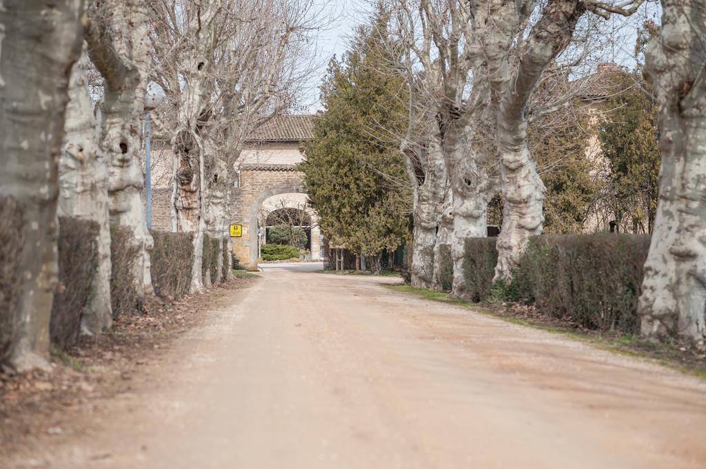 Demeures Et Chateaux L'Abbaye Caladoise - Anciennement Hostellerie Ferme Du Poulet Villefranche-sur-Saône المظهر الخارجي الصورة