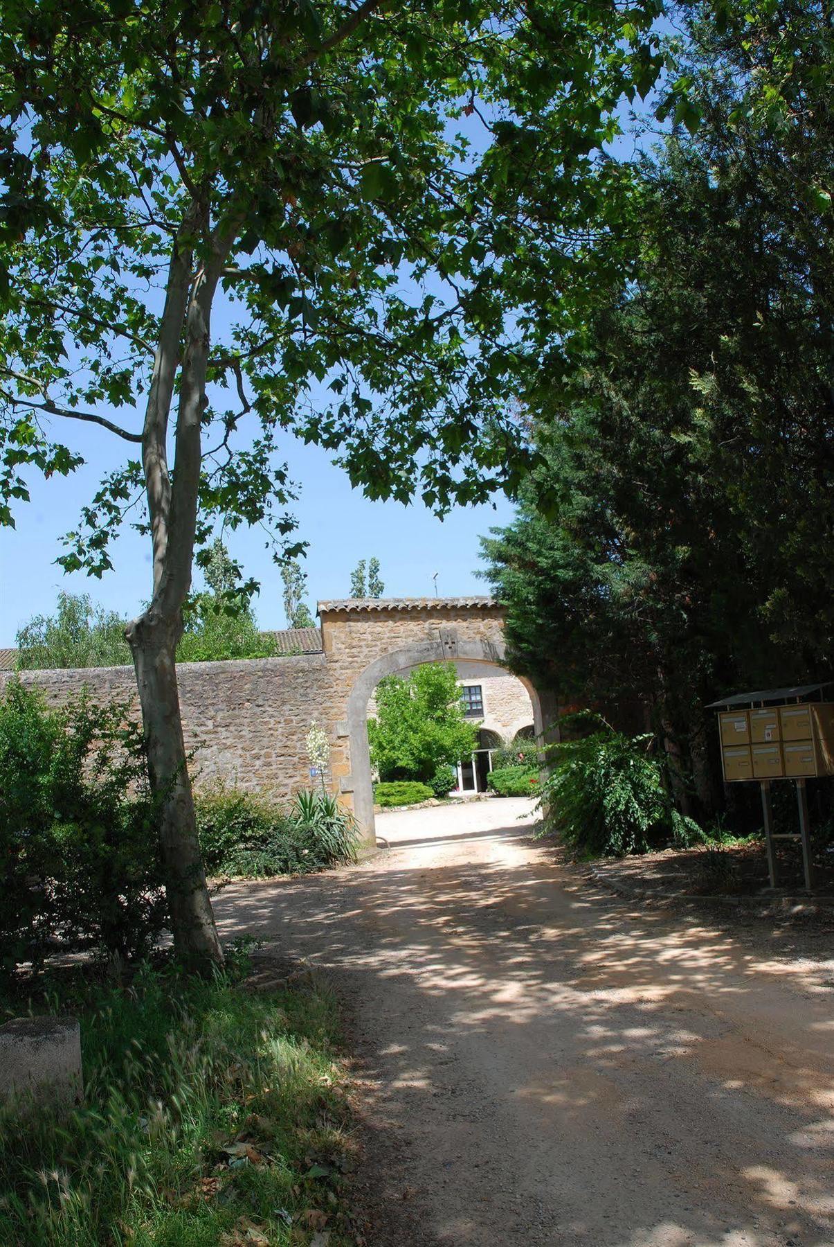Demeures Et Chateaux L'Abbaye Caladoise - Anciennement Hostellerie Ferme Du Poulet Villefranche-sur-Saône المظهر الخارجي الصورة